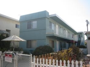 30 Rose Ave in Venice, CA - Building Photo - Building Photo