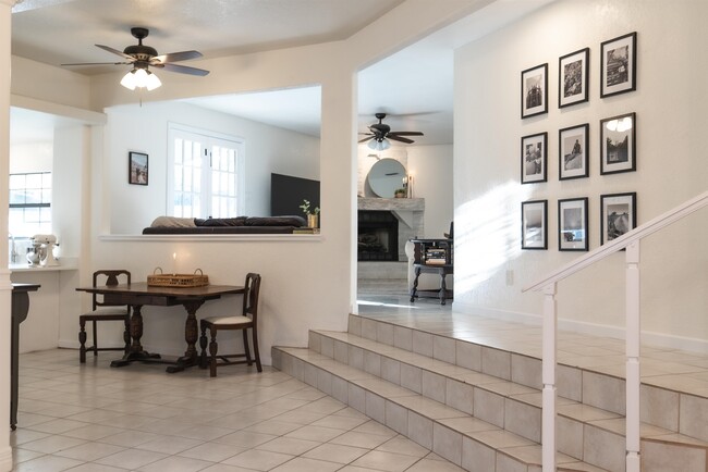 200 Mountain View Dr in Del Rio, TX - Building Photo - Building Photo
