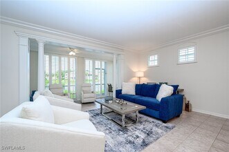 900 L'Ambiance Cir in Naples, FL - Building Photo - Building Photo