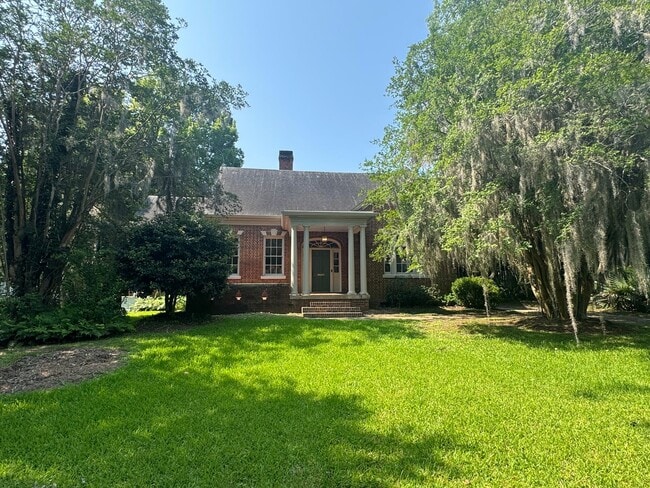 714 E Fairview Ave in Montgomery, AL - Building Photo - Building Photo