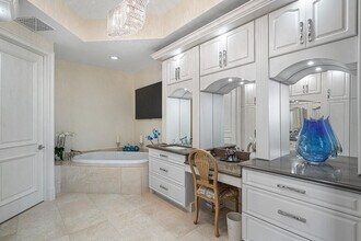 3000 S Ocean Blvd in Palm Beach, FL - Building Photo - Building Photo