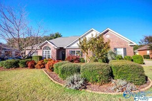 103 Tudor Pl in Madison, AL - Building Photo
