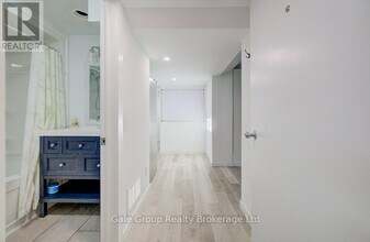 131 Kinzie Ave in Kitchener, ON - Building Photo - Building Photo