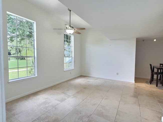 1275 Crystal Way in Delray Beach, FL - Building Photo - Building Photo