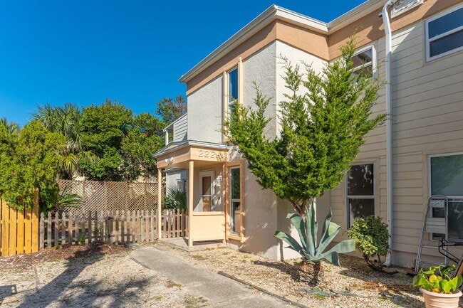 222 Angler Ave in Fort Walton Beach, FL - Building Photo - Building Photo