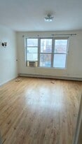 1142 30th Rd, Unit 1 in Astoria, NY - Building Photo