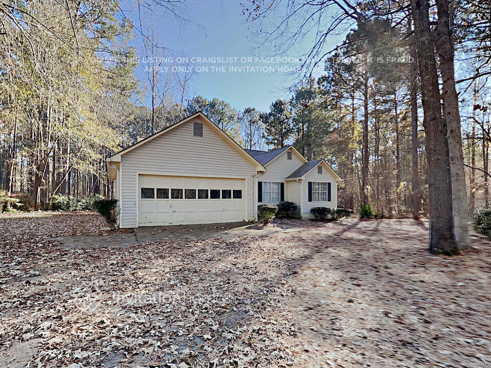 2210 Maris Way in Monroe, GA - Building Photo