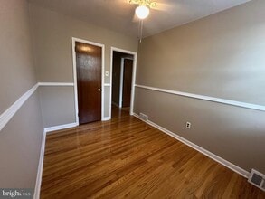 3233 Comly Pl in Philadelphia, PA - Building Photo - Building Photo