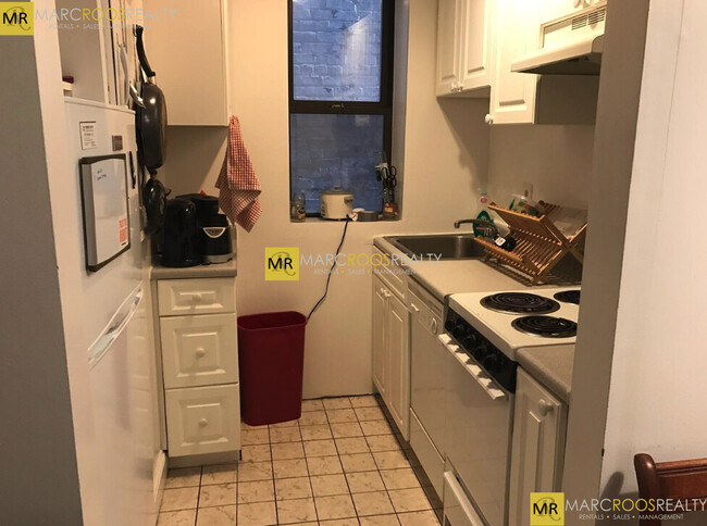 838 Beacon St, Unit 1E in Boston, MA - Building Photo - Building Photo