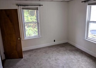 35 Rose St, Unit 2 in Somerville, MA - Building Photo - Building Photo