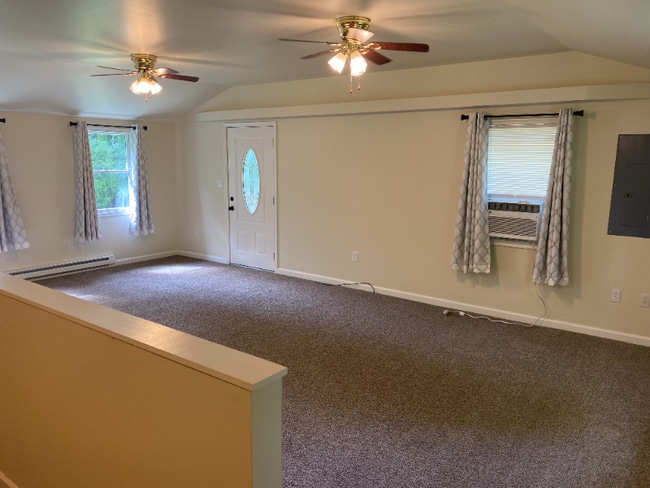 95 River Crest Rd in Harpers Ferry, WV - Building Photo - Building Photo