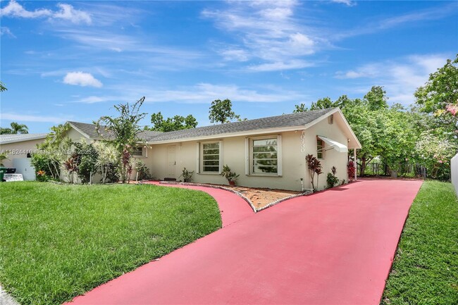 10730 SW 171st St in Miami, FL - Building Photo - Building Photo