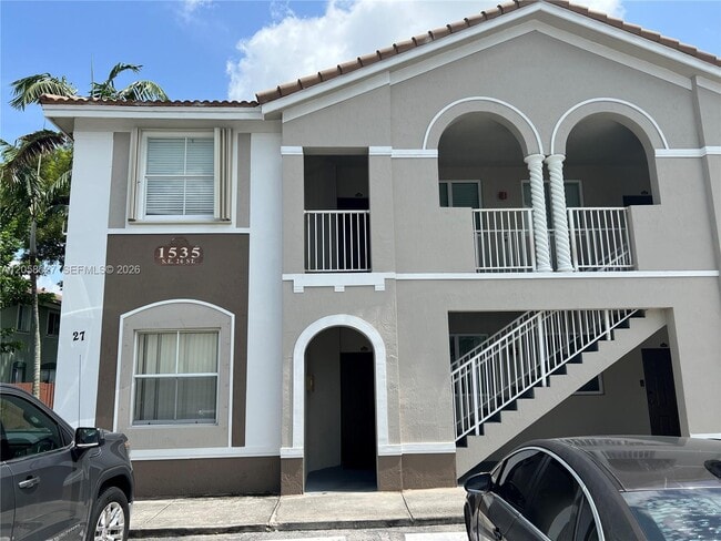 property at 1535 SE 26th St