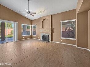 4550 E Roy Rogers Rd in Cave Creek, AZ - Building Photo - Building Photo