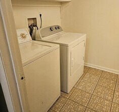 318 Seminole Trail in Danville, VA - Building Photo - Building Photo