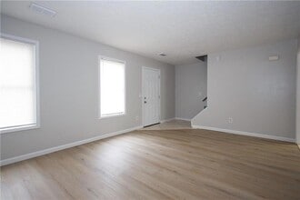 948 Waverly Ct in Norcross, GA - Building Photo - Building Photo