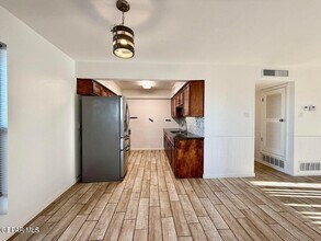 10833 Cardigan Dr in El Paso, TX - Building Photo - Building Photo