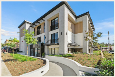 Sea + Stone in La Jolla, CA - Building Photo