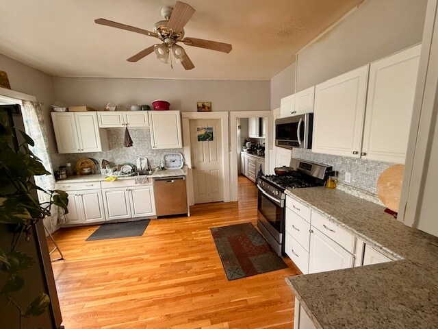 29 Locust St, Unit B in Everett, MA - Building Photo
