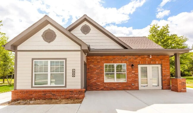 Prairie Place in Paola, KS - Foto de edificio - Building Photo