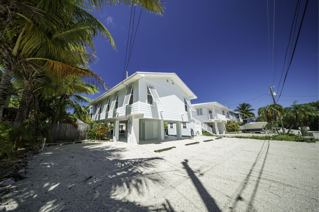 767 98th St in Marathon, FL - Building Photo - Building Photo