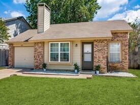 4612 Waterway Dr N in Fort Worth, TX - Building Photo