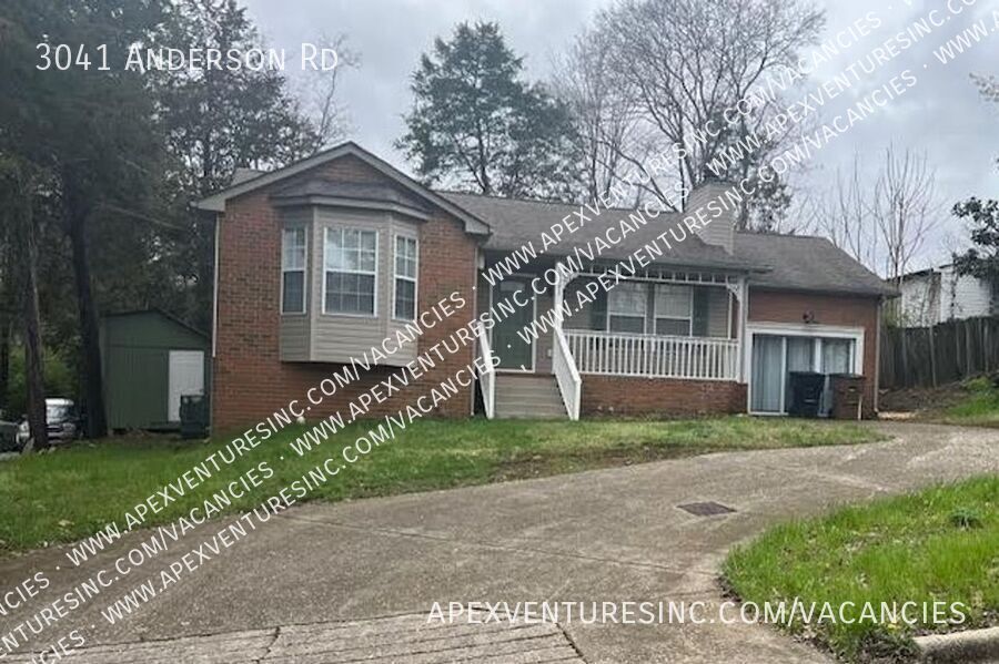 3041 Anderson Rd in Antioch, TN - Building Photo