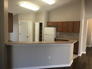 2235 Colville Chase Dr in Ruskin, FL - Building Photo - Building Photo