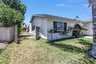 10709 Oklahoma Ave in Los Angeles, CA - Building Photo - Building Photo