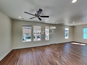 6062 W Arranmore Dr in South Jordan, UT - Building Photo - Building Photo