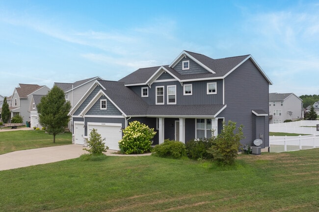 Alward Estates West in Hudsonville, MI - Building Photo - Building Photo