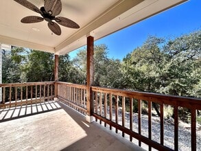 2406 Newton Dr in Lago Vista, TX - Building Photo - Building Photo