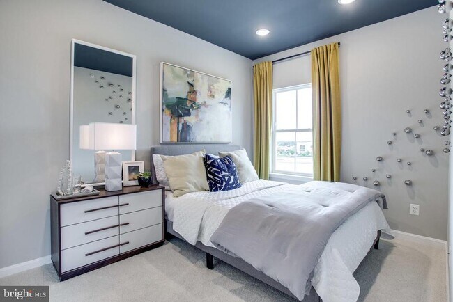 2571 Hopton Ln in Frederick, MD - Building Photo - Building Photo