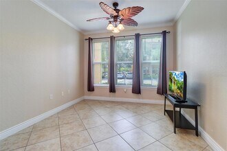 2724 Via Murano, Unit 610 in Clearwater, FL - Foto de edificio - Building Photo
