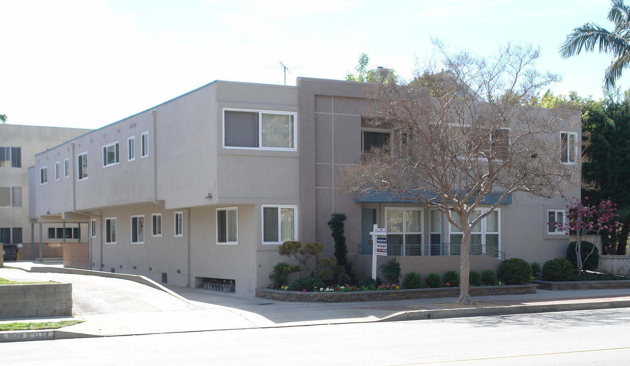 1122 Cordova St in Pasadena, CA - Building Photo