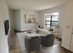 5831 Monroe Rd in Venice, FL - Building Photo - Building Photo