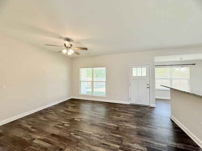 6760 Da Lisa Rd in Milton, FL - Building Photo - Building Photo