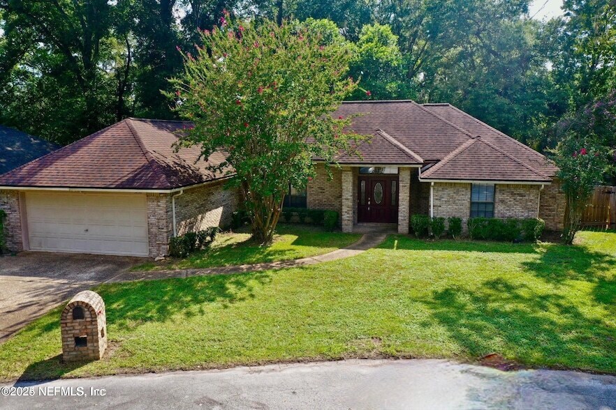 3052 Marrano Dr in Orange Park, FL - Building Photo