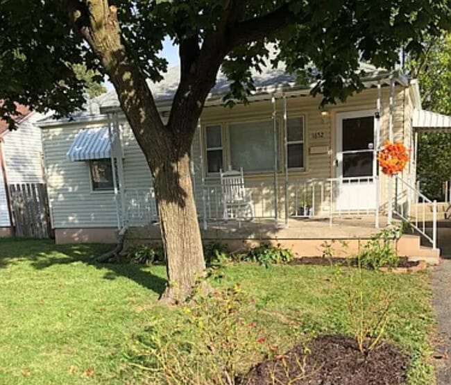 1652 Humphrey Ave in Dayton, OH - Foto de edificio - Building Photo