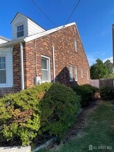 326 Desota Ave in Woodbridge Township, NJ - Building Photo - Building Photo