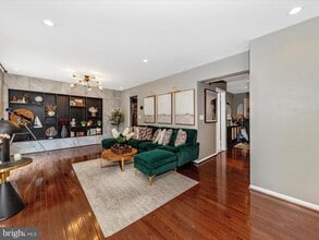 9326 Taverney Terrace in Gaithersburg, MD - Building Photo - Building Photo