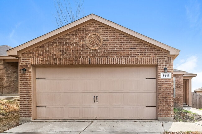 property at 5443 Chase Canyon