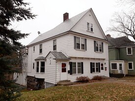 2128-2130 E 2nd St in Duluth, MN - Building Photo