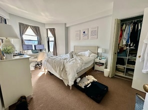 17 Bay State Rd, Unit 11D in Boston, MA - Building Photo - Building Photo