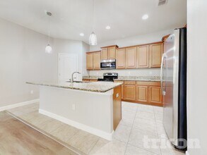 13811 Newport Shores Dr in Hudson, FL - Building Photo - Building Photo