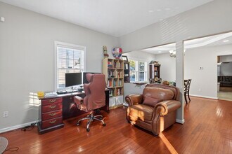 2818 Tidewater Dr in Norfolk, VA - Building Photo - Building Photo