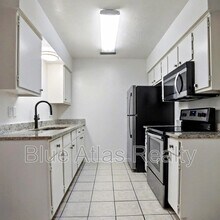 6510 Cinnamon Oaks Dr in Dallas, TX - Building Photo - Building Photo