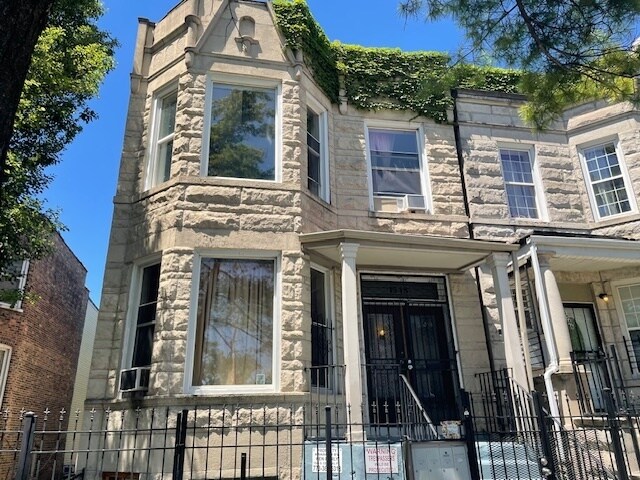 1548 S Drake Ave in Chicago, IL - Building Photo