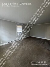 107 S West St in Cary, NC - Building Photo - Building Photo