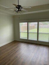 36497 Stanton Hall Ave in Denham Springs, LA - Foto de edificio - Building Photo